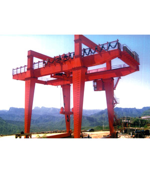 雙主梁門式起重機(jī)
